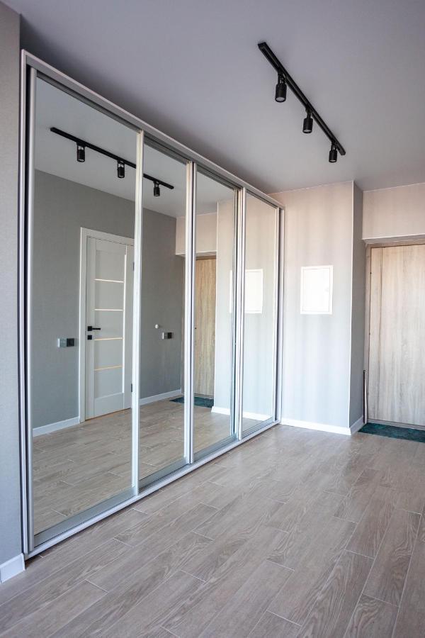 Olympic Park Apartment Kiev Buitenkant foto